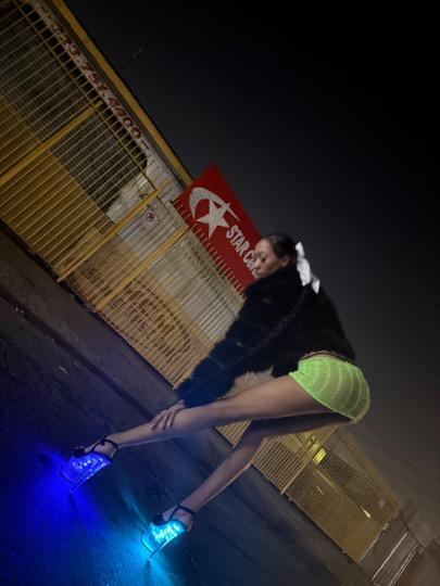 escort photo 11